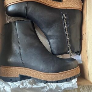Taos Downtown boot women’s 8-8.5, 39 black NWT